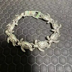 Turtle Bracelet 13 -18K White Gold Plated